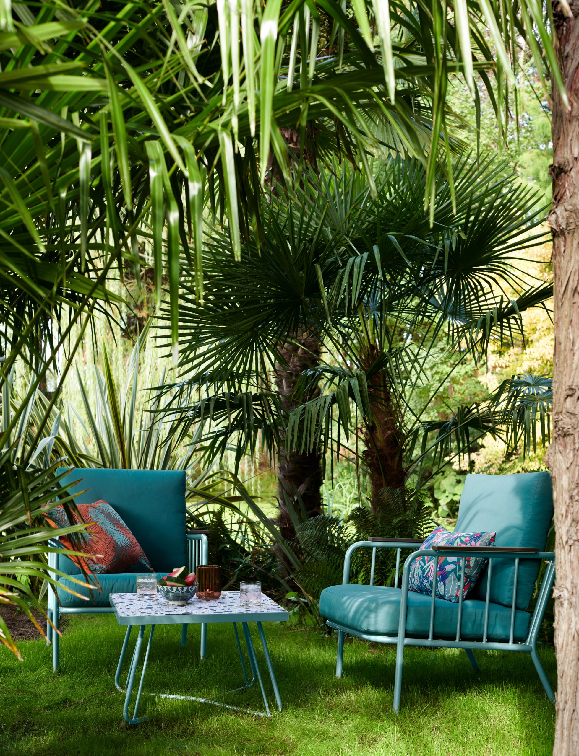 WIN A £100 GIFTCARD FROM DOBBIES • Family