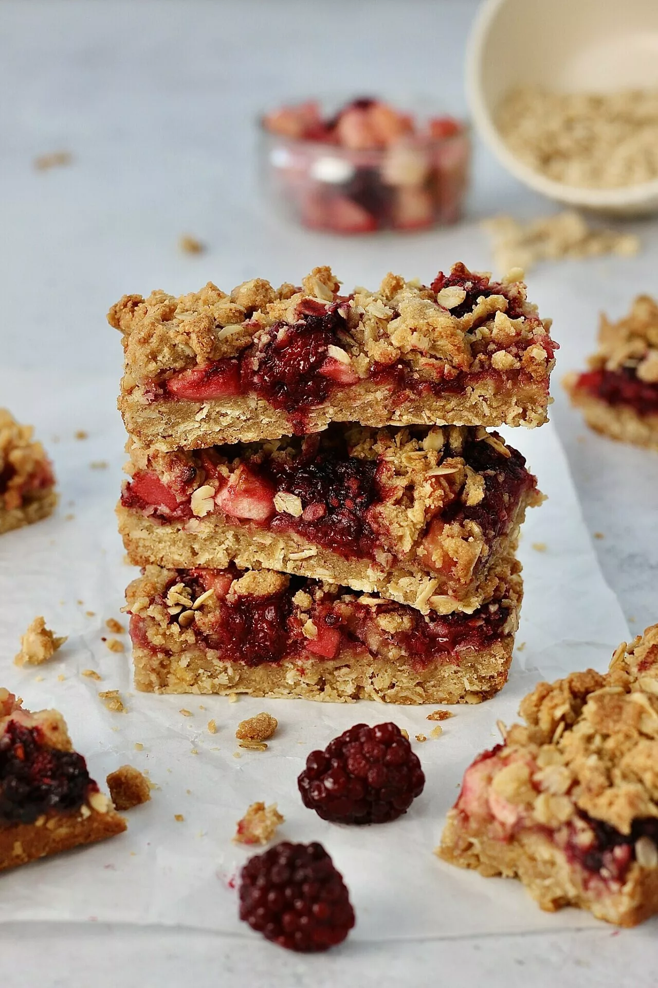 Apple & Blackberry Crumble Bars